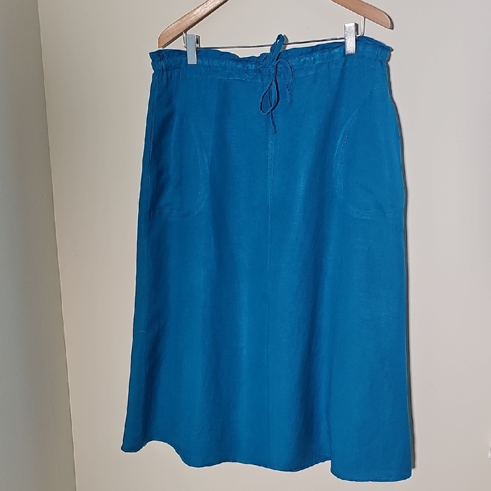 Ashley Stewart Teal A-Line Skirt. 55% Linen 45% Rayon Lined Big Pockets Size 16W